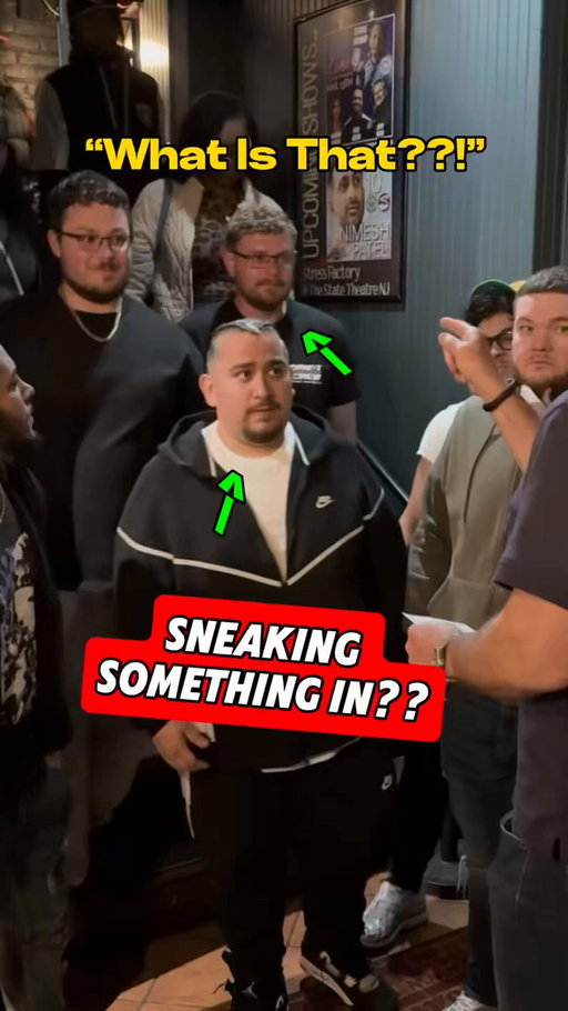 Are skinny jeans EVER okay for a MAN?? 😂🤣
•
•
#comedy #prank #funny #comedyclub #bagcheck 
