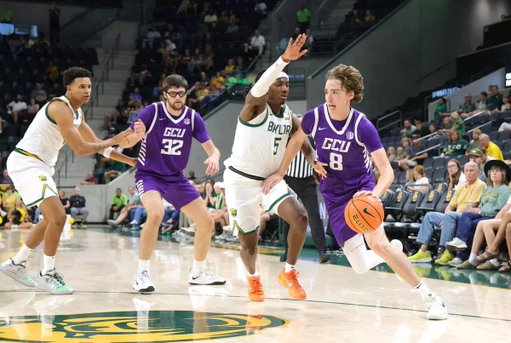 Grand Canyon wing Dusty Stromer will enter the transfer portal, a source tells @247Sports. 

Averaged 6.4 PPG, 2.7 RPG and 1.1 APG this season. Former four-star recruit that began his career at Gonzaga. Repped by Excel.
https://t.co/TaswCz3mZl 