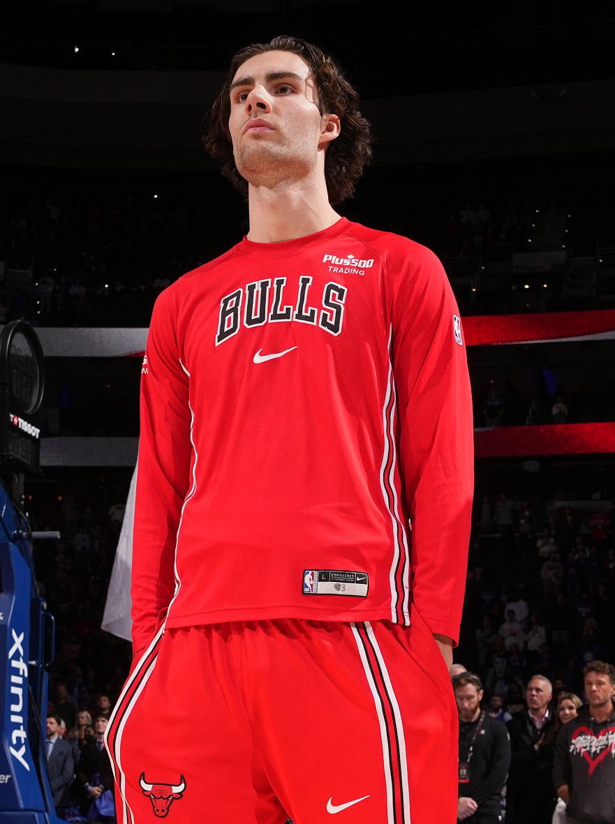 Josh Giddey says Jaden Ivey needs help.

 ‘‘Obviously, the whole thing is kind of unfortunate in a way. I hope he gets the help he needs, whatever he’s going through or not going through. I do really hope he gets help. It’s not going to be with the Bulls anymore, but wherever it is, I hope he gets it.’’

(Via @Suntimes )