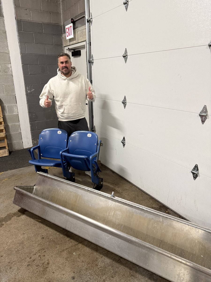 It arrived this morning. Can’t wait to install. I love being a memorabilia collector! 