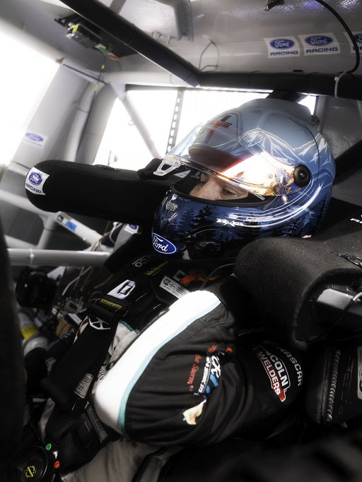 Man what a race. Started dead last and ended up driving up to 4th. Truck was pretty good just a game of track position all race. Unfortunate what happened following post race inspection but we’re gonna keep chipping away with our heads up headed to Bristol. Hope y’all have a blessed weekend, and Happy Easter!