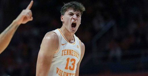 NEWS: Tennessee big man JP Estrella is entering the transfer portal, a source tells @247Sports.

Averaged 10.0 PPG and 5.4 RPG in 18.3 MPG this season, shooting 59.6% from the field, 40.0% from three.
https://t.co/UszCLyuPLB 
