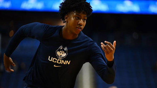 BREAKING: UConn’s Ayanna Patterson has entered the transfer portal, sources told @On3. 

The 6-2 sophomore averaged 1.7 ppg this season. 

TRACKER: https://t.co/wYv1Ze6EPC 