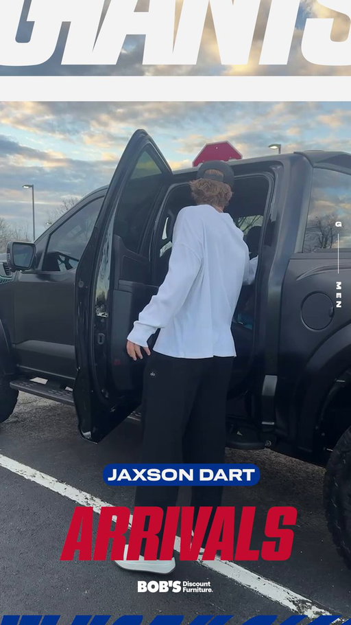 Jaxson Dart checkin’ in for day 1 