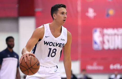 NEWS: Italian guard Matteo Spagnolo, the former No. 50 overall pick in the 2022 NBA Draft, is exploring his options to play college basketball next season, his agency @excelsm tells @247Sports.

23 year old that was drafted by the Minnesota Timberwolves. Spent the 2025 season with Baskonia (Spain) and never played an NBA game. Averaged 8.0 PPG, 2.7 RPG and 2.2 APG this season in Liga ACB.