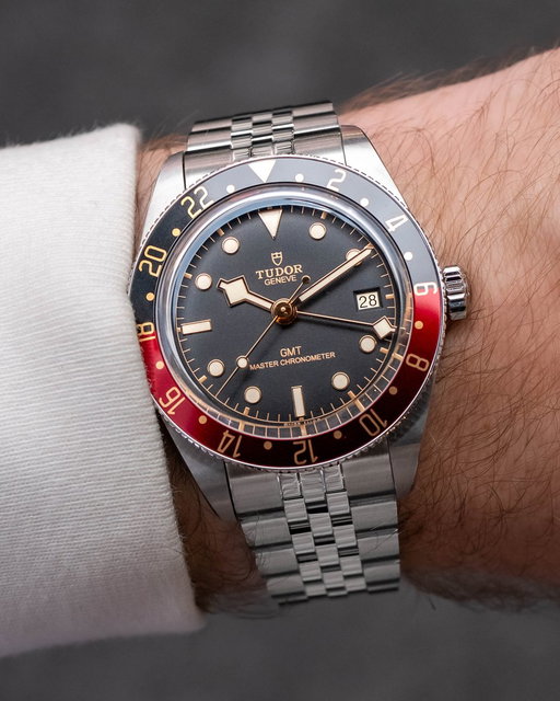 Hands-on with the Black Bay 58 GMT. 