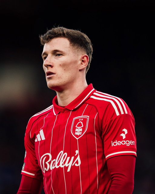 Elliot Anderson is unavailable for tonight’s fixture following the passing of his beloved mother, Helen.

Everyone at Nottingham Forest Football Club extends its deepest condolences to Elliot and his family following this extremely sad news.

Our thoughts and heartfelt sympathies are with the Anderson family at this difficult time.