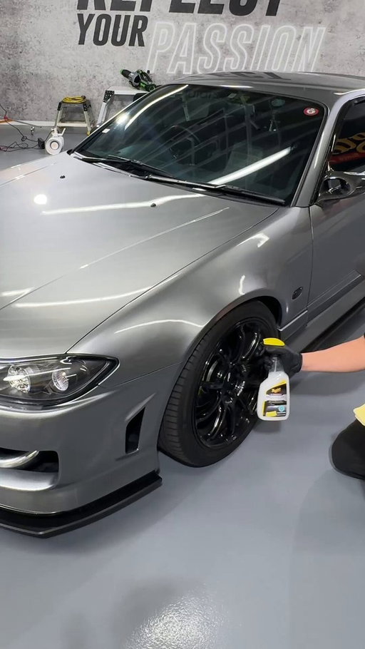 How do you clean your wheels without water? Ultimate Waterless Wash &amp; Wax! 

In the Bay with @im_jasonanthony 

#meguiars #jdm #nissan #silvia #carwash #waterless #ReflectYourPassion 