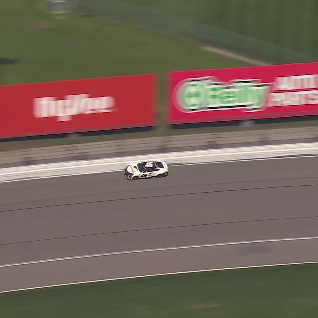 There are issues for @TylerReddick ... and a spin right in front of the leaders! 