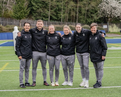 Excited to start a new season with our technical staff! 👏

Welcome to Iain Darbyshire who joins us from Cardiff City FC as assistant coach, and Joe Vecchione joins us as head of performance from Bay FC.

Full update on club leadership &amp; technical staff 🔗 http://bit.ly/489GHNP 