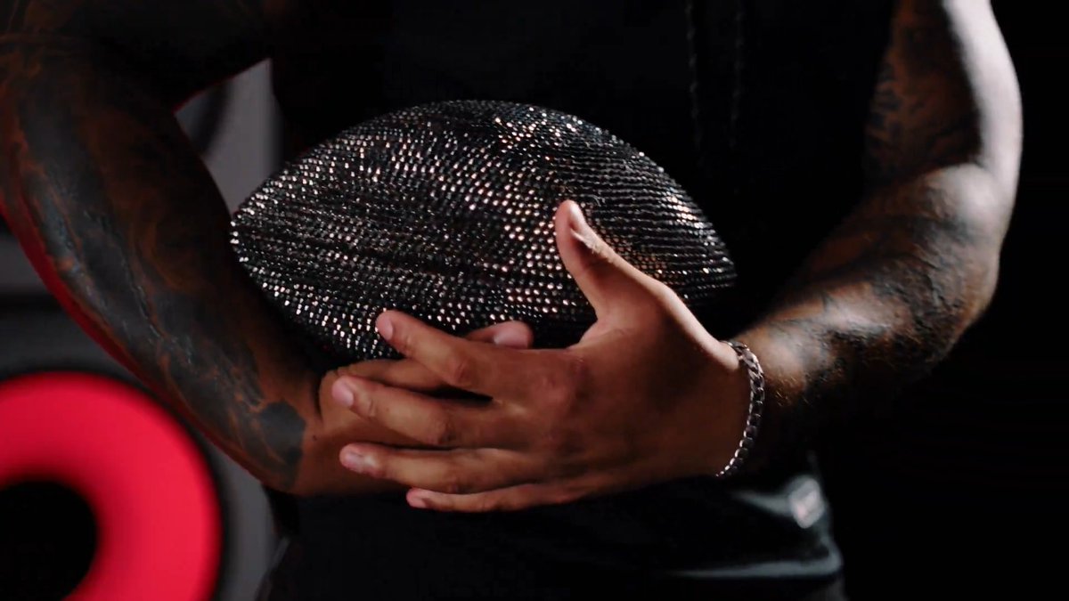 .@35Pwoo and his family watch the Draft together every year, and now it's his turn ☎️

2026 NFL Draft – Starts Thursday at 8pm ET on NFLN/ESPN/ABC
Stream on @NFLPlus 