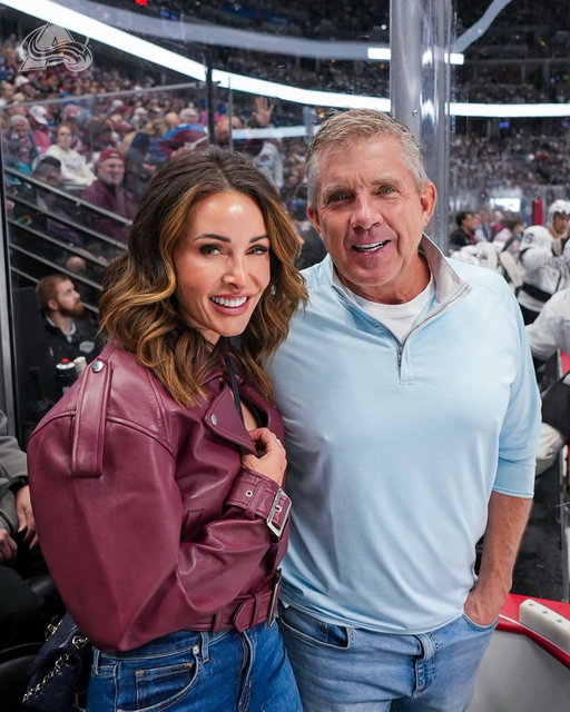 Broncos Country 🤝 Avs Faithful.

Welcome to Ball Arena, Sean Payton! 