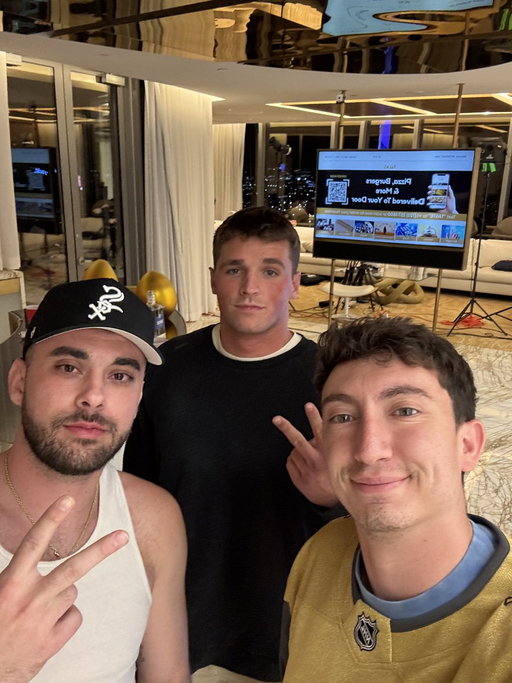 New Smokes brother just dropped. I think this trio has real potential @barstoolspringb 