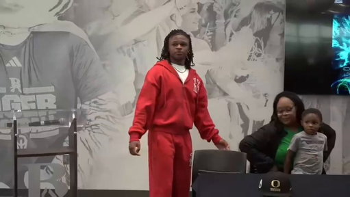 "My dream school was Georgia - I feel like I had to put my dreams aside to go with what's best for me."

22.5 hours after QB Will Mencl committed to Oregon on the @Rivals YouTube channel...

No. 5 ranked S Semaj Stanford picks the Ducks over UGA, Texas and Ohio State 🦆

HUGE week for Oregon recruiting 🔥📈