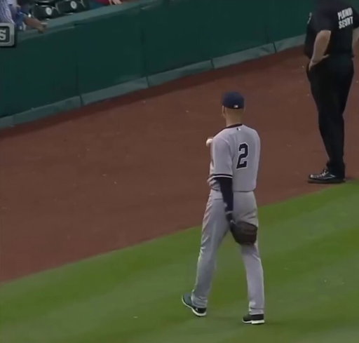 Adult tried to steal ball from girl, but Derek Jeter refused to let that happen

