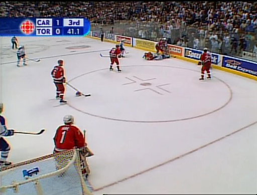 Throwback to Mats Sundin's clutch goal in the dying seconds of Game 6 of the 2002 ECF to stave off elimination

🎥: CBC | #LeafsForever 