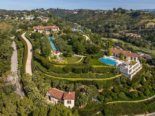 🚨🚨🚨 $400,000,000!!!!!

Yes you read that right!! Here it is friends!! The most expensive home we’ve ever listed! The crown jewel of Los Angeles!! 

This home took a decade to build and was completed in 2018 on 8 acres of mostly flat space with views of downtown to the pacific Ocean.

There is over 70,000 sq ft across multiple structures and is regarded as “the most expensive home in the USA (what better way to celebrate it’s 250 year anni than buying this). 

The main house has 10 bedrooms, 13 staff bedrooms and the guest house has 6 guest bedrooms with 10 more staff bedrooms. 

Currently listed for only $400 million.
