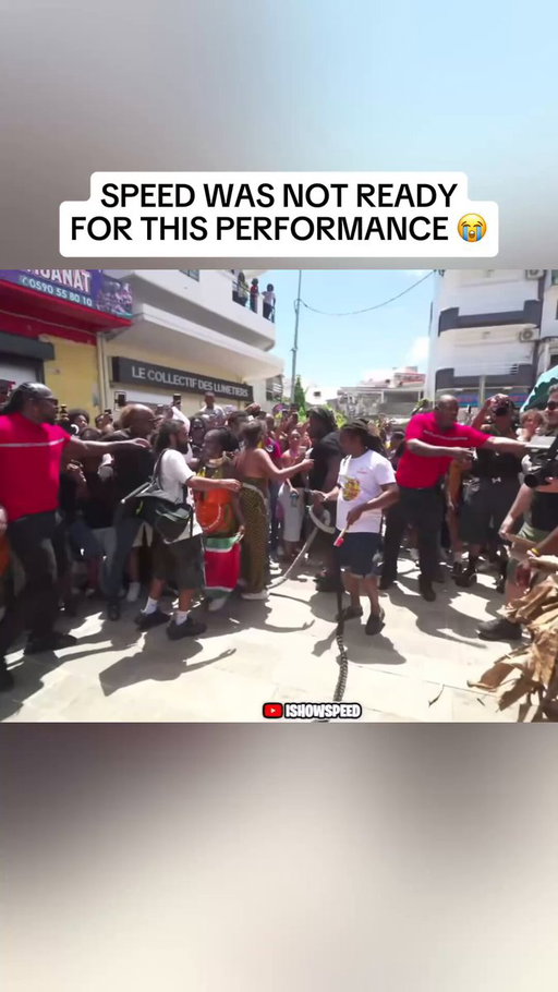 Speed did NOT expect this in
Guadeloupe 
@ishowspeedsui watching a whip performance like 🫨 