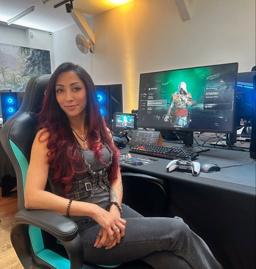 I have the COOLEST job! 🥰 @AssassinsCreed 
#AssassinsCreedResync #BlackFlagResync #Ad 