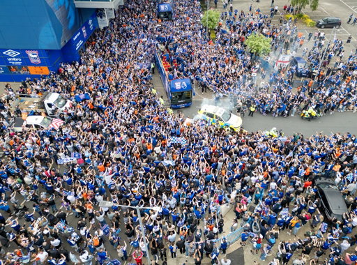 🚌 Bus parade Monday.

See you there. Full details to follow. 