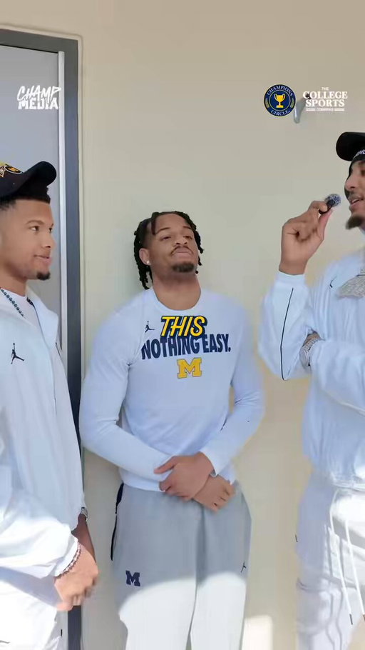 The story behind @roddy_gayle’s putback dunk vs UCONN might be better than the dunk itself 😭〽️ 