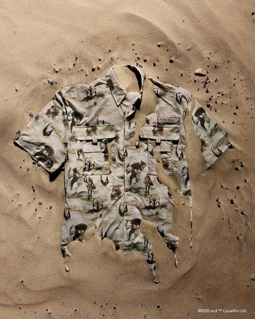 They’re here!

Celebrate May the 4th with new special-edition Bahama™ shirts with a custom print featuring art inspired by Star Wars: The Mandalorian and Grogu™ sure to excite @StarWars fans big and small. 

Shop now at https://t.co/B83yS0S236 