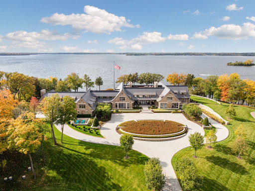 🚨🚨🚨 $50,000,000

IT DOESN’T GET ANY BETTER than this on Lake Minnetonka. This new lakefront estate in Wayzata has over 36k sq ft of space includes two guest houses, a pool house, a lake porch, a boathouse and more (including the furniture). 

Currently listed for only $50,000,000.