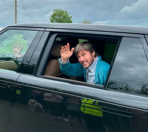 me when my friends put me in a taxi after 8 pints 