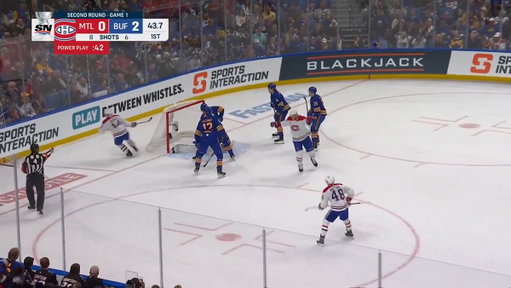 THE CAPTAIN CUTS THE LEAD IN HALF! 

📺: @NHL_On_TNT, @Sportsnet, &amp; @TVASports 