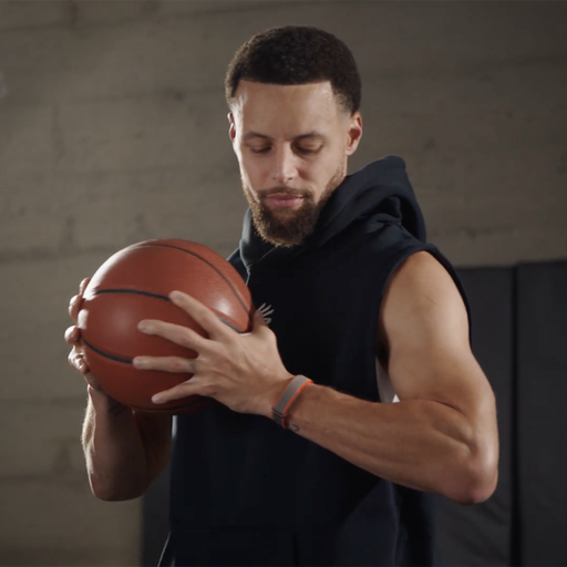 A true game-changer, just like the man himself ⛹️‍♂️

Designed with @stephencurry30, the Google #FitbitAir Special Edition brings a champion’s eye to every performance-ready detail.

Get yours https://t.co/UwIBQOGid6 🏀 