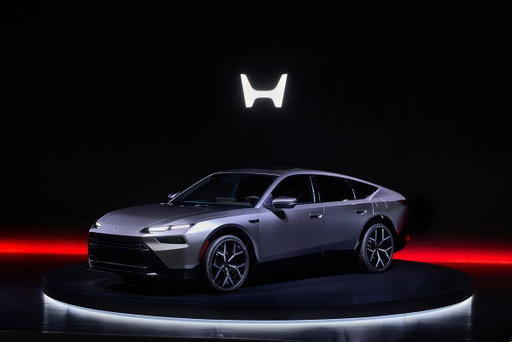 Revealed today: Honda’s next-generation Hybrid Sedan Prototype, previewing one of 15 new Honda and Acura hybrids coming globally by 2030. 
Learn more: https://t.co/8AKTHX3o4Y 