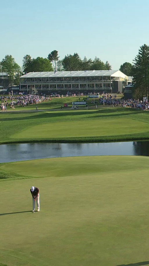 UNBELIEVABLE FROM AARON RAI. 🤯

He drains a 70-footer at the 17th to move to 9-under and open up a three-shot lead with one hole to play.

#PGAChamp 