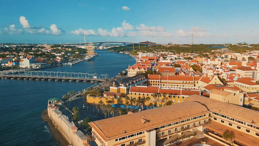 Not just a 𝙨𝙦𝙪𝙖𝙙 𝙖𝙣𝙣𝙤𝙪𝙣𝙘𝙚𝙢𝙚𝙣𝙩…🌎
A whole 𝘃𝗶𝗯𝗲. 🇨🇼🎬🎶 

See you at the @fifaworldcup!

#TheBlueWave #Curaçao 