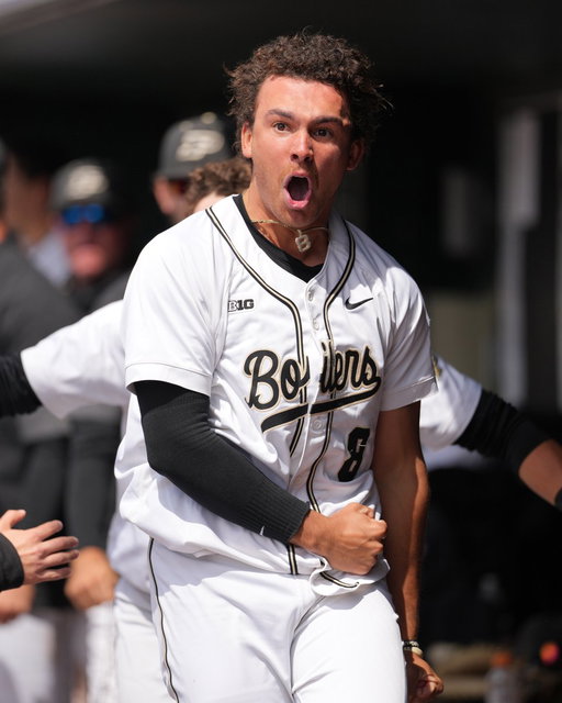 COMEBACK KINGS 👑

@PurdueBaseball with the cluch 3-run rally in the 8th to down Illinois and advance in the Big Ten Tournament! 