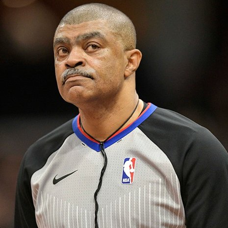 TONY BROTHERS TONIGHT:

2 CHALLENGES FORCED
23 SWALLOWED WHISTLES
12 HACKS ALLOWED
1 SERIES EXTENDED 

ABSOLUTE CLINIC FOR OKC! 👏 