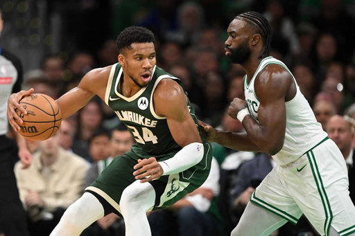 Per @TheSteinLine:

• Atlanta is one team to keep an eye on if Jaylen Brown becomes part of Boston’s pursuit of Giannis Antetokounmpo, with some around the league believing the Hawks would have real interest in Brown.

(Via: https://t.co/gJj8yeTYPt) #TrueToAtlanta 