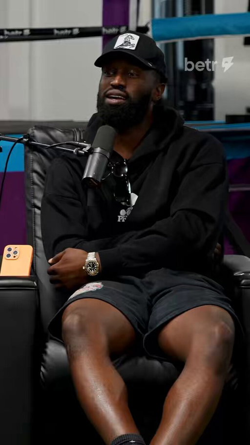 The Lakers made Lonzo Ball stop wearing Big Baller Brand shoes 🤯 