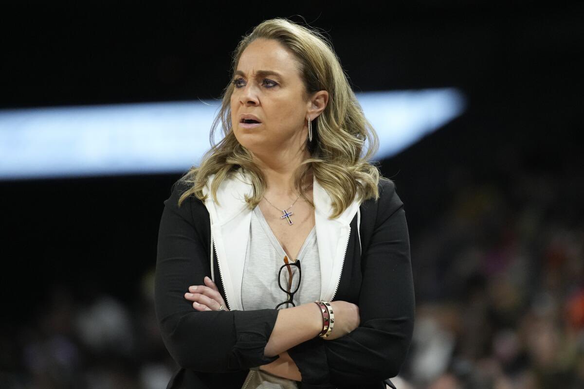 "I said what I said. If he proves me wrong, he proves me wrong."

- Becky Hammon on Jalen Brunson 

(Via @AP / h/t @BleacherReport ) 