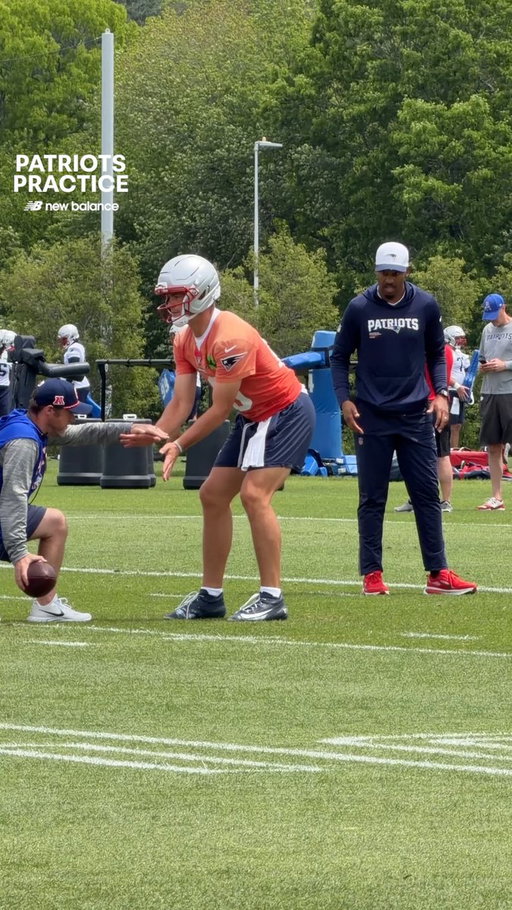 The New England Patriots hosted their first day of voluntary OTAs. #NEPats 

Important Notes: 
- Drake Maye looks as if he has added some muscle this offseason.
- Lan Larison is clearly RB3. 
- Caleb Lomu rotated in at RT.
- Cory Durden was NT1.  