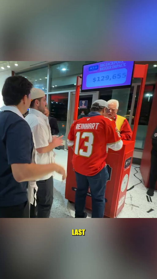The elusive 50/50 raffle @BookitWithTrent 