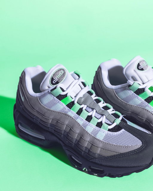 Minty Fresh 🍃

Nike Air Max 95 Big Bubble "Fresh Mint". Available 6.1 in women's. Link: https://t.co/g1dsUujwz5

#nikelaunch #airmax95 #freshmint 