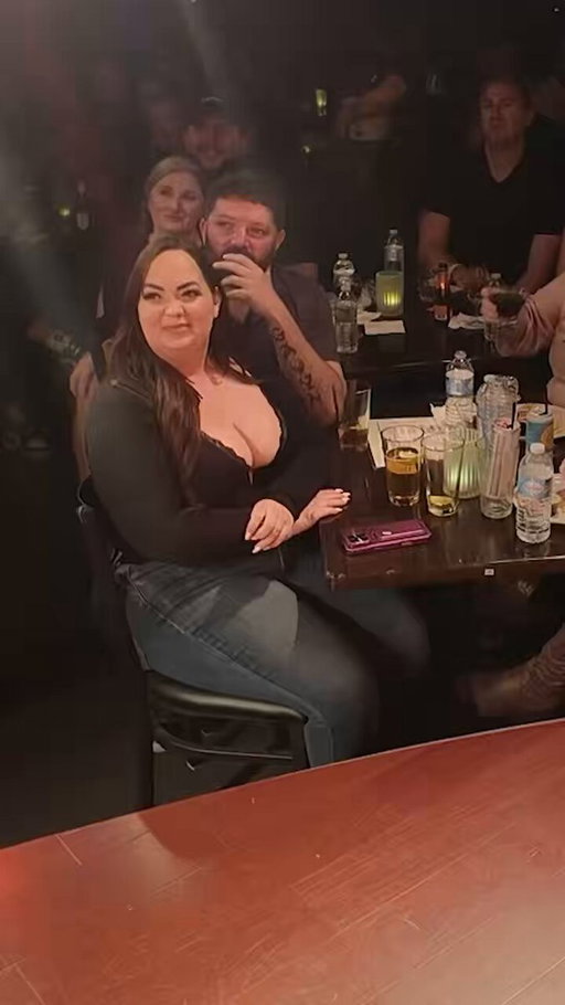 Florida crowd is horned up for her tits 🍑 