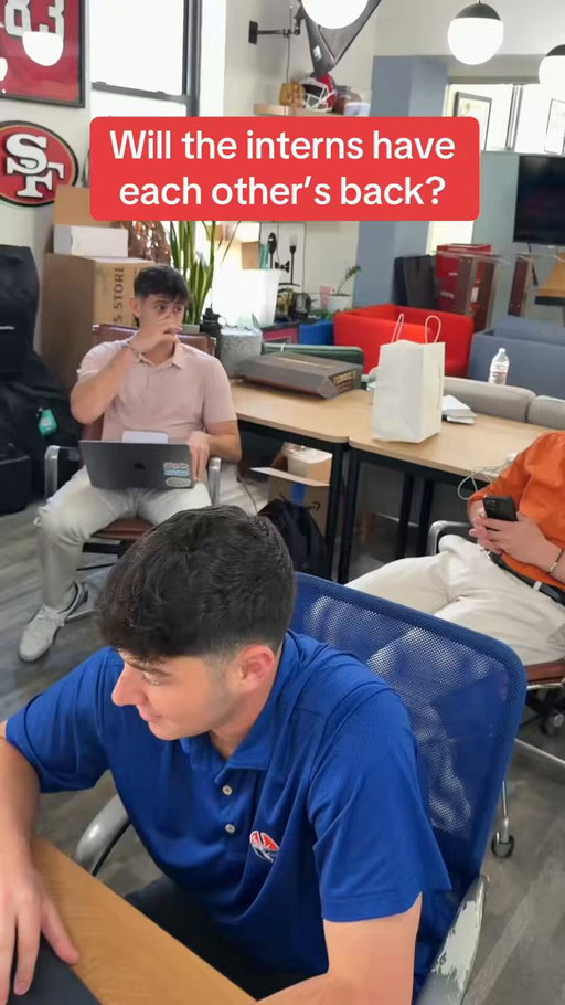 2 of the interns were late

It was Aaron’s fault

Will Akash throw him under the bus? 👇 