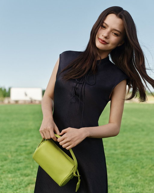 #BeckyArmstong embodies classic #PoloRLStyle as she experiences the timeless spirit of polo at Beijing’s premier sporting destination.
 
#RalphLaurenSP26 #beckysangels‌ 