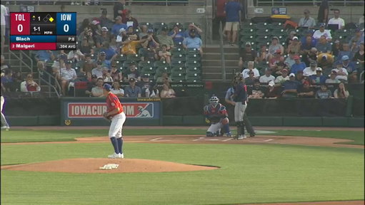 Matt Shaw makes a nice catch in center! 