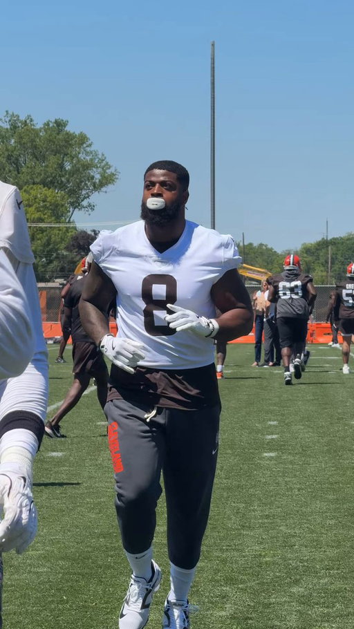 .@JaredVerse1 has hit the field! 