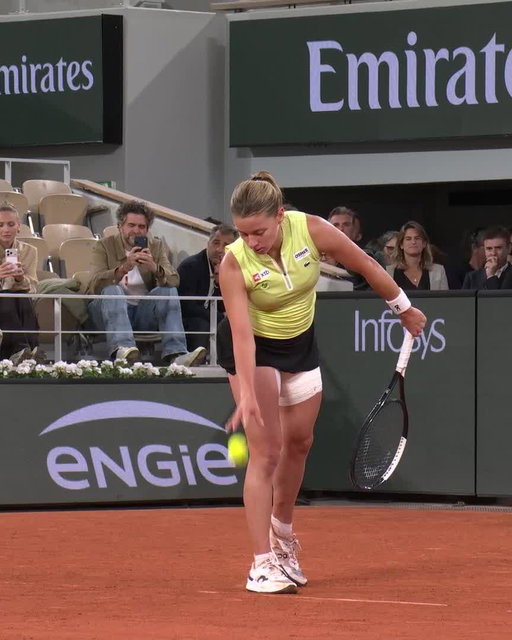 What a way to qualify for your first Grand Slam final 🤩 

#RolandGarros 
