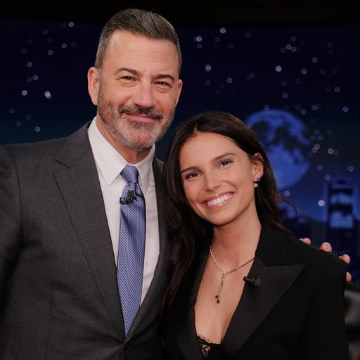 TUNE IN: Inde Navarrette on @JimmyKimmelLive tonight 🖤 