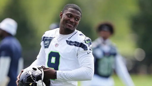 Mike Macdonald got his new chess piece ♟️ 

Lined up as a free safety, and slot corner during his four years at TCU. Extremely versatile with 15 INTs 👀

He is literally built in a lab for this defense. 

Is he the steal of this Seahawks draft class? ⬇️ 