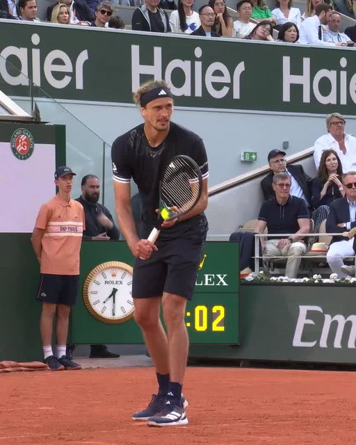 Zverev is EVERYWHERE ⚡️ 

#RolandGarros 